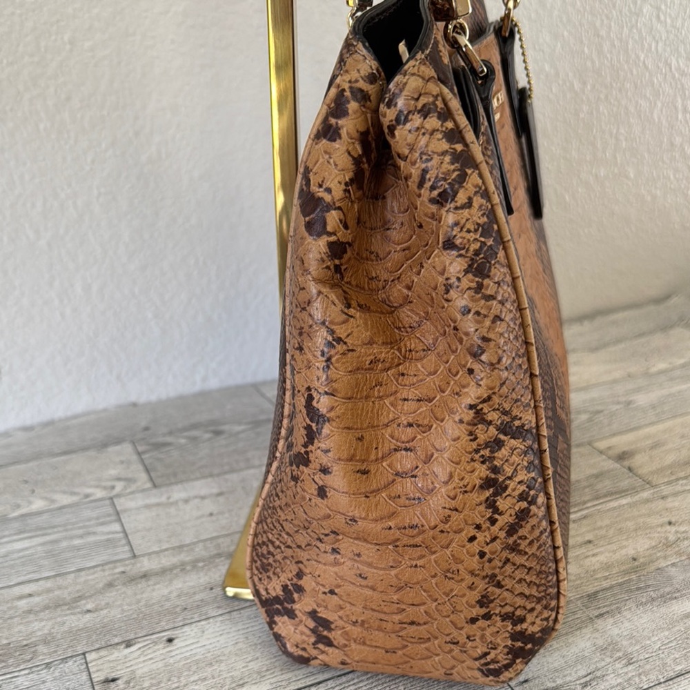 Coach Minetta Python Embossed Leather Crossbody B… - image 5